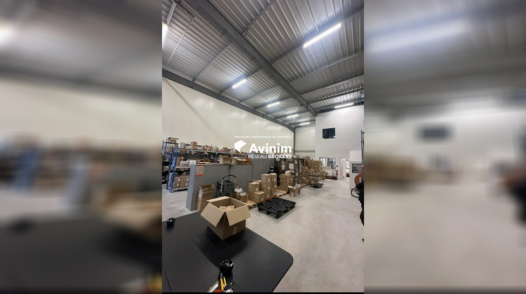 Ma-Cabane - Location Local commercial La Penne-sur-Huveaune, 254 m²