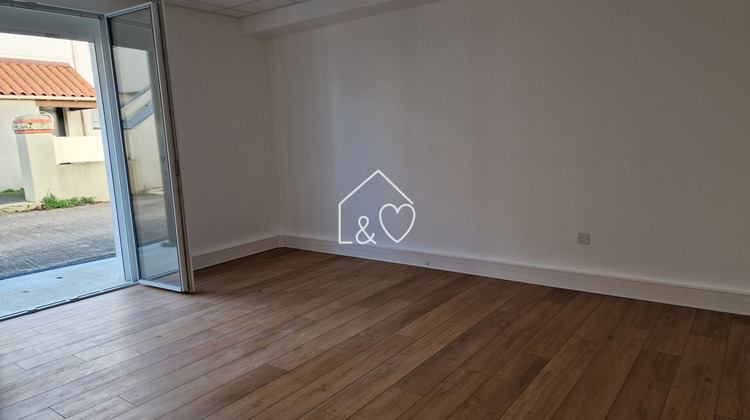 Ma-Cabane - Location Local commercial LA PLAINE-SUR-MER, 58 m²