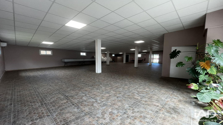 Ma-Cabane - Location Local commercial La Rivière, 200 m²