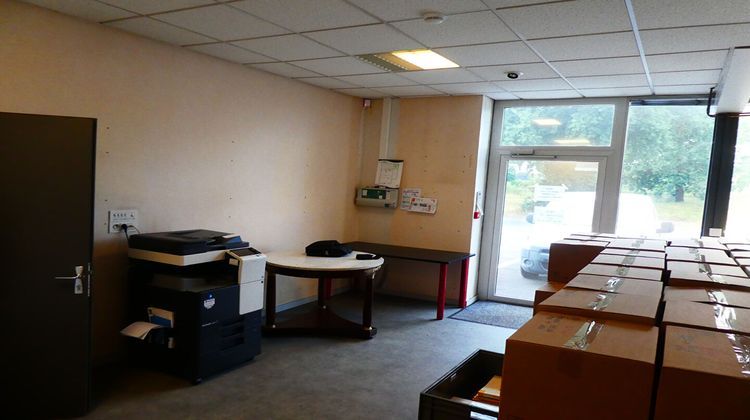 Ma-Cabane - Location Local commercial LA ROCHE-SUR-YON, 284 m²