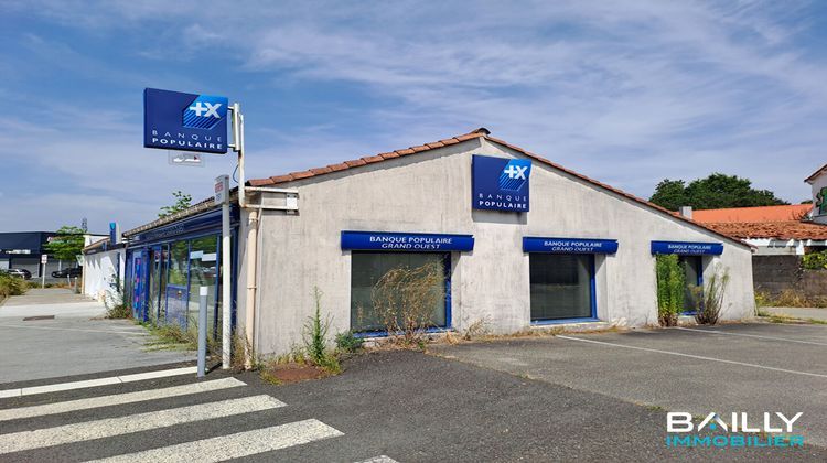 Ma-Cabane - Location Local commercial LA ROCHE-SUR-YON, 110 m²