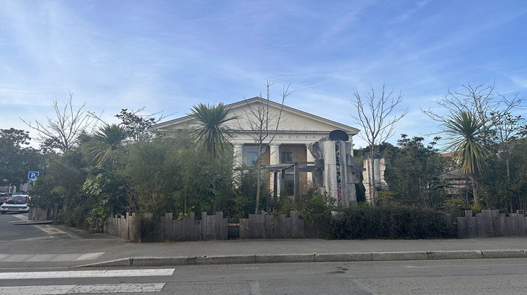 Ma-Cabane - Location Local commercial LA ROCHE-SUR-YON, 381 m²