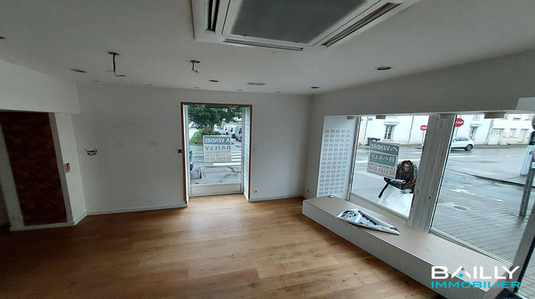 Ma-Cabane - Location Local commercial LA ROCHE-SUR-YON, 124 m²