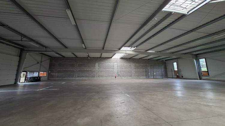 Ma-Cabane - Location Local commercial LA ROCHE-SUR-YON, 859 m²