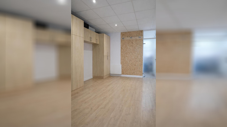 Ma-Cabane - Location Local commercial La Roche-sur-Yon, 54 m²