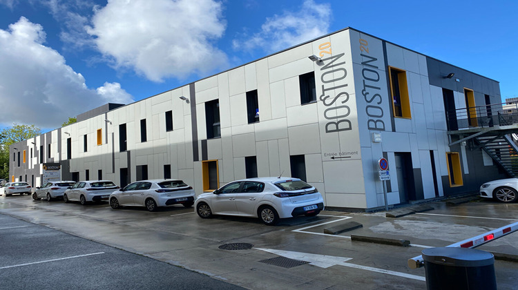 Ma-Cabane - Location Local commercial LA ROCHE-SUR-YON, 129 m²