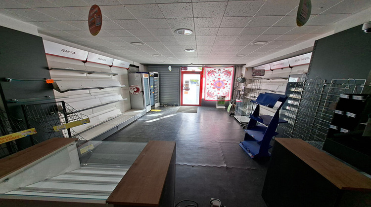 Ma-Cabane - Location Local commercial LA ROCHE-SUR-YON, 100 m²
