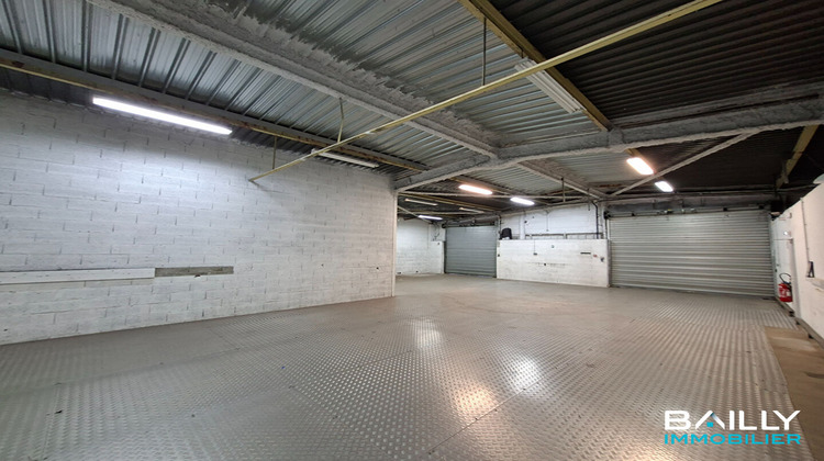 Ma-Cabane - Location Local commercial LA ROCHE-SUR-YON, 263 m²