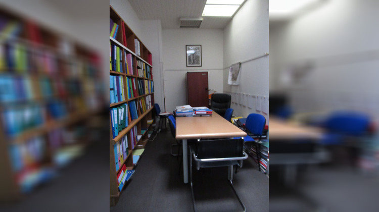 Ma-Cabane - Location Local commercial LA ROCHELLE, 96 m²