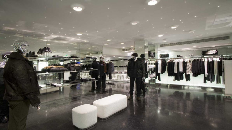 Ma-Cabane - Location Local commercial La Rochelle, 1500 m²