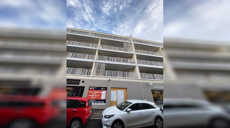 Ma-Cabane - Location Local commercial La Talaudière, 108 m²