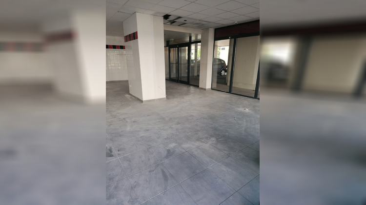 Ma-Cabane - Location Local commercial La Teste-de-Buch, 100 m²