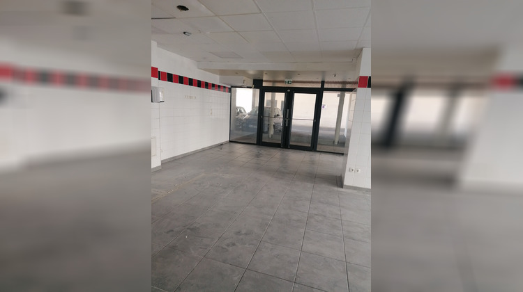 Ma-Cabane - Location Local commercial La Teste-de-Buch, 100 m²