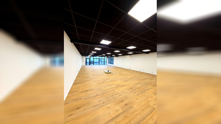 Ma-Cabane - Location Local commercial La Teste-de-Buch, 190 m²