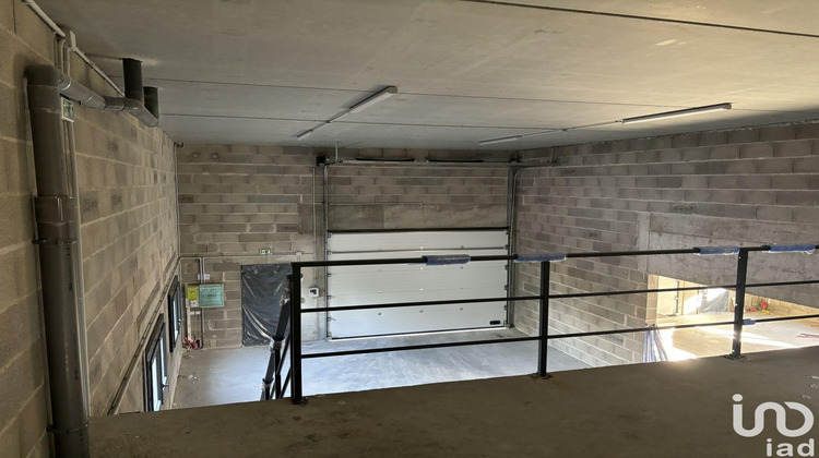 Ma-Cabane - Location Local commercial La Tour-de-Salvagny, 143 m²