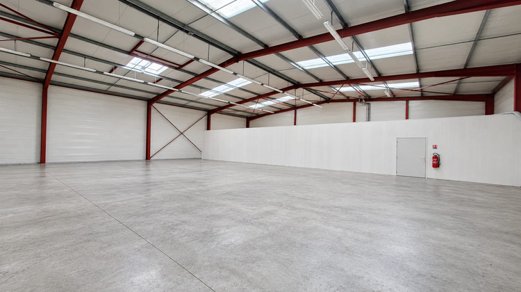 Ma-Cabane - Location Local commercial La Trinité-Surzur, 350 m²