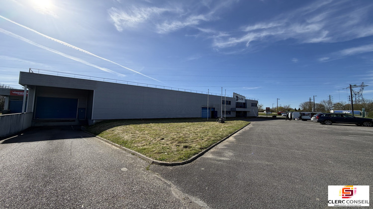 Ma-Cabane - Location Local commercial La Vaupalière, 1500 m²