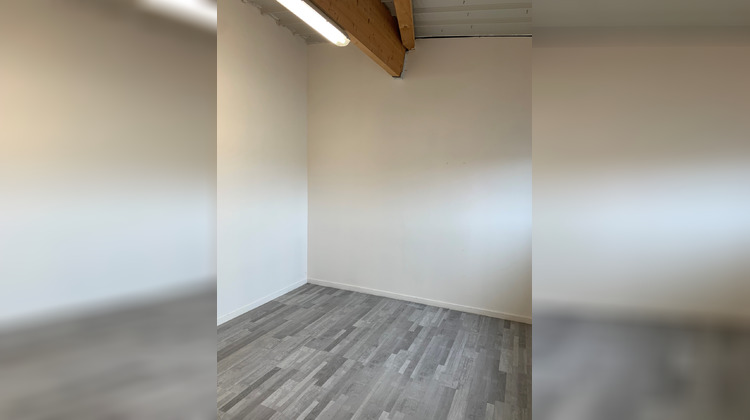 Ma-Cabane - Location Local commercial La Ville-aux-Dames, 105 m²