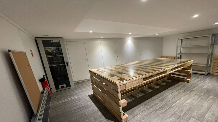 Ma-Cabane - Location Local commercial LA VILLE-DU-BOIS, 90 m²