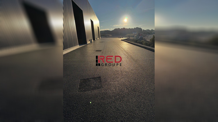 Ma-Cabane - Location Local commercial Lambesc, 1255 m²