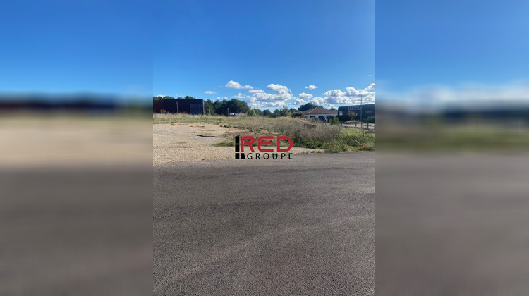 Ma-Cabane - Location Local commercial Lambesc, 1255 m²