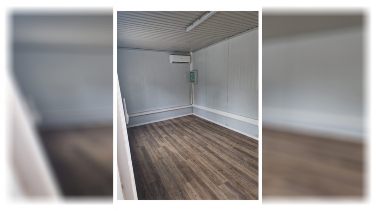 Ma-Cabane - Location Local commercial Lamentin, 18 m²