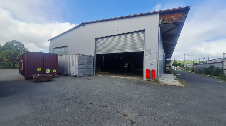 Ma-Cabane - Location Local commercial Lamothe-Montravel, 400 m²
