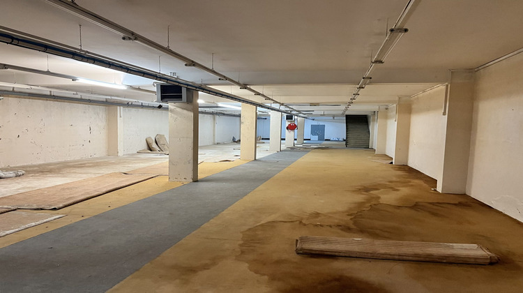 Ma-Cabane - Location Local commercial Langon, 943 m²