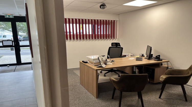 Ma-Cabane - Location Local commercial Langon, 144 m²