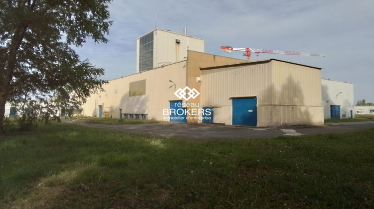 Ma-Cabane - Location Local commercial Lannemezan, 2700 m²