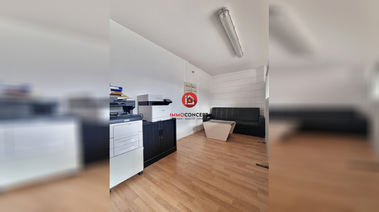 Ma-Cabane - Location Local commercial Laudun-l'Ardoise, 210 m²