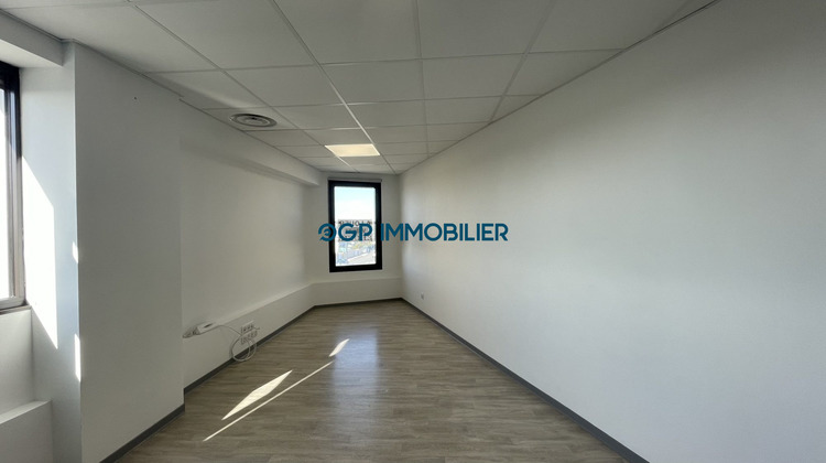 Ma-Cabane - Location Local commercial Launaguet, 22 m²