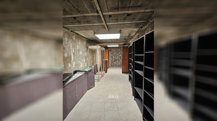 Ma-Cabane - Location Local commercial Laval, 185 m²