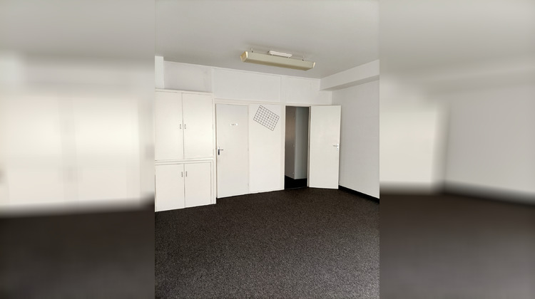 Ma-Cabane - Location Local commercial Laval, 60 m²