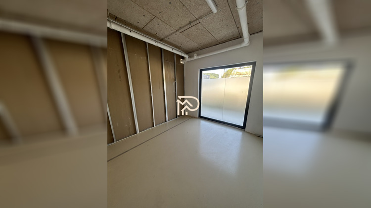 Ma-Cabane - Location Local commercial Le Beausset, 110 m²