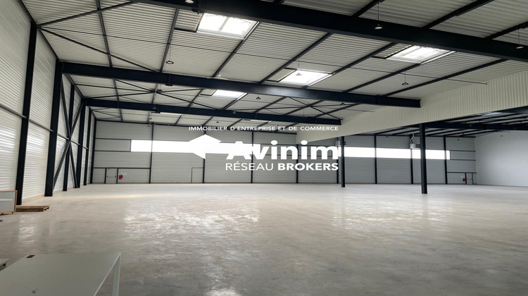 Ma-Cabane - Location Local commercial Le Bourget, 2527 m²