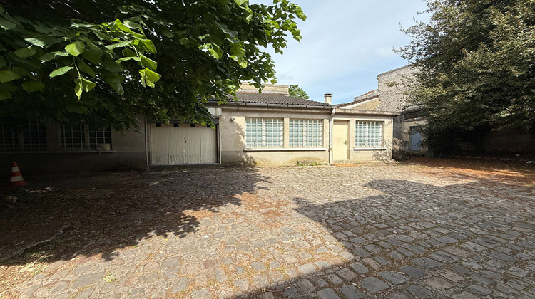 Ma-Cabane - Location Local commercial LE CHESNAY, 91 m²