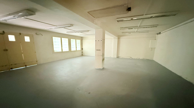 Ma-Cabane - Location Local commercial LE CHESNAY, 91 m²