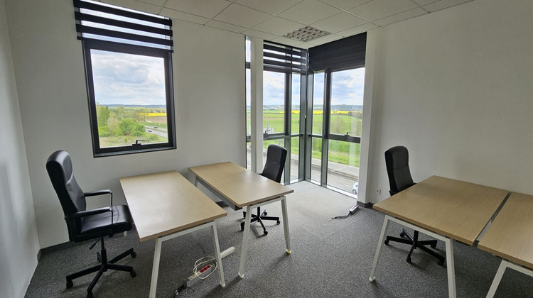Ma-Cabane - Location Local commercial LE CHESNAY, 37 m²
