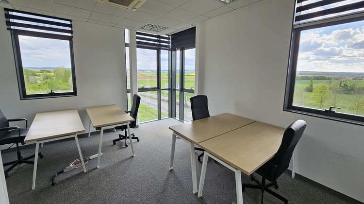 Ma-Cabane - Location Local commercial LE CHESNAY, 37 m²