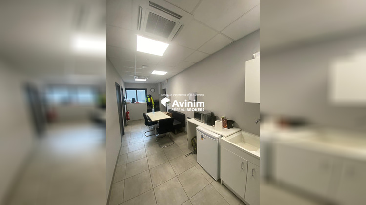 Ma-Cabane - Location Local commercial Le Cheylas, 1500 m²