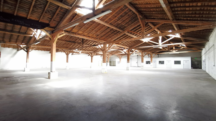 Ma-Cabane - Location Local commercial LE COTEAU, 780 m²