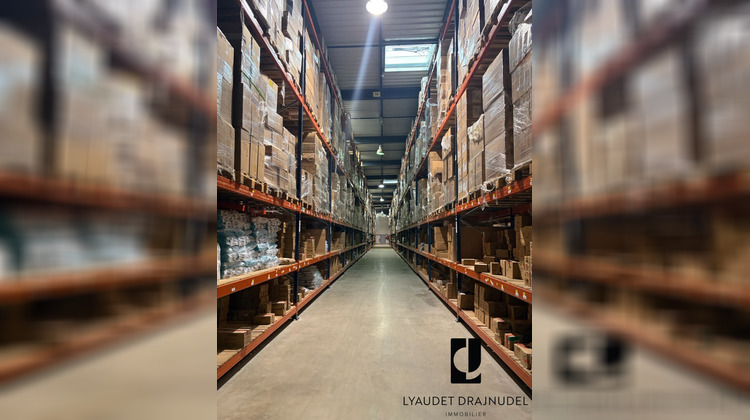 Ma-Cabane - Location Local commercial LE COTEAU, 5650 m²