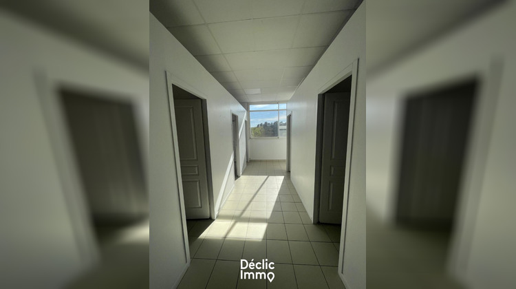 Ma-Cabane - Location Local commercial LE CRES, 67 m²