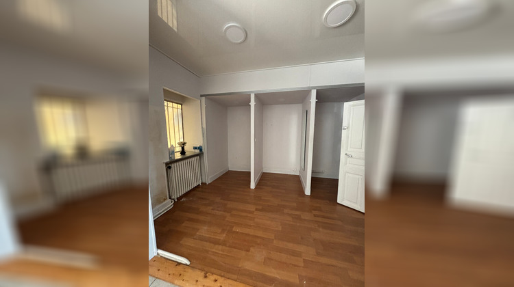 Ma-Cabane - Location Local commercial LE CREUSOT, 78 m²