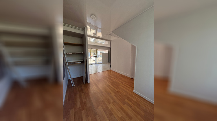 Ma-Cabane - Location Local commercial LE CREUSOT, 78 m²