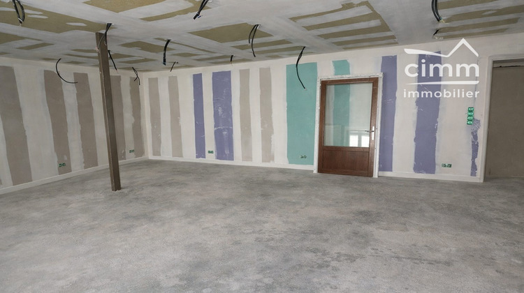 Ma-Cabane - Location Local commercial Le Grand-Lemps, 49 m²