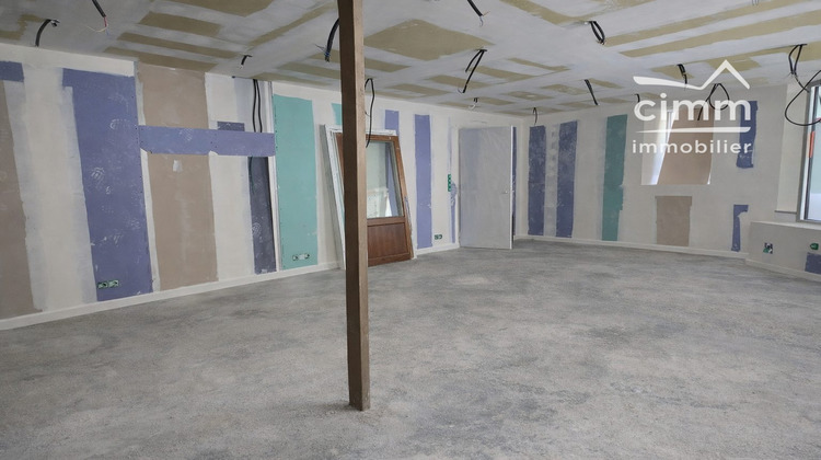 Ma-Cabane - Location Local commercial Le Grand-Lemps, 49 m²