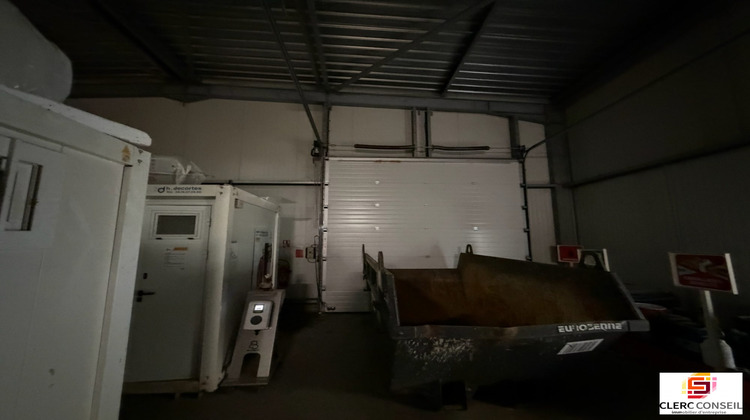 Ma-Cabane - Location Local commercial Le Grand-Quevilly, 835 m²