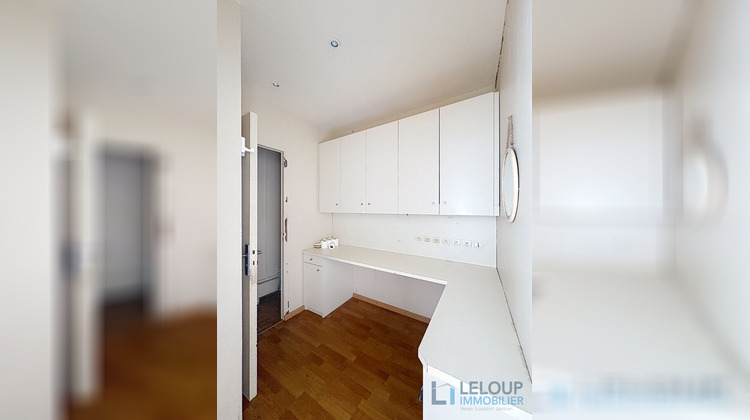 Ma-Cabane - Location Local commercial LE GRAND-QUEVILLY, 61 m²